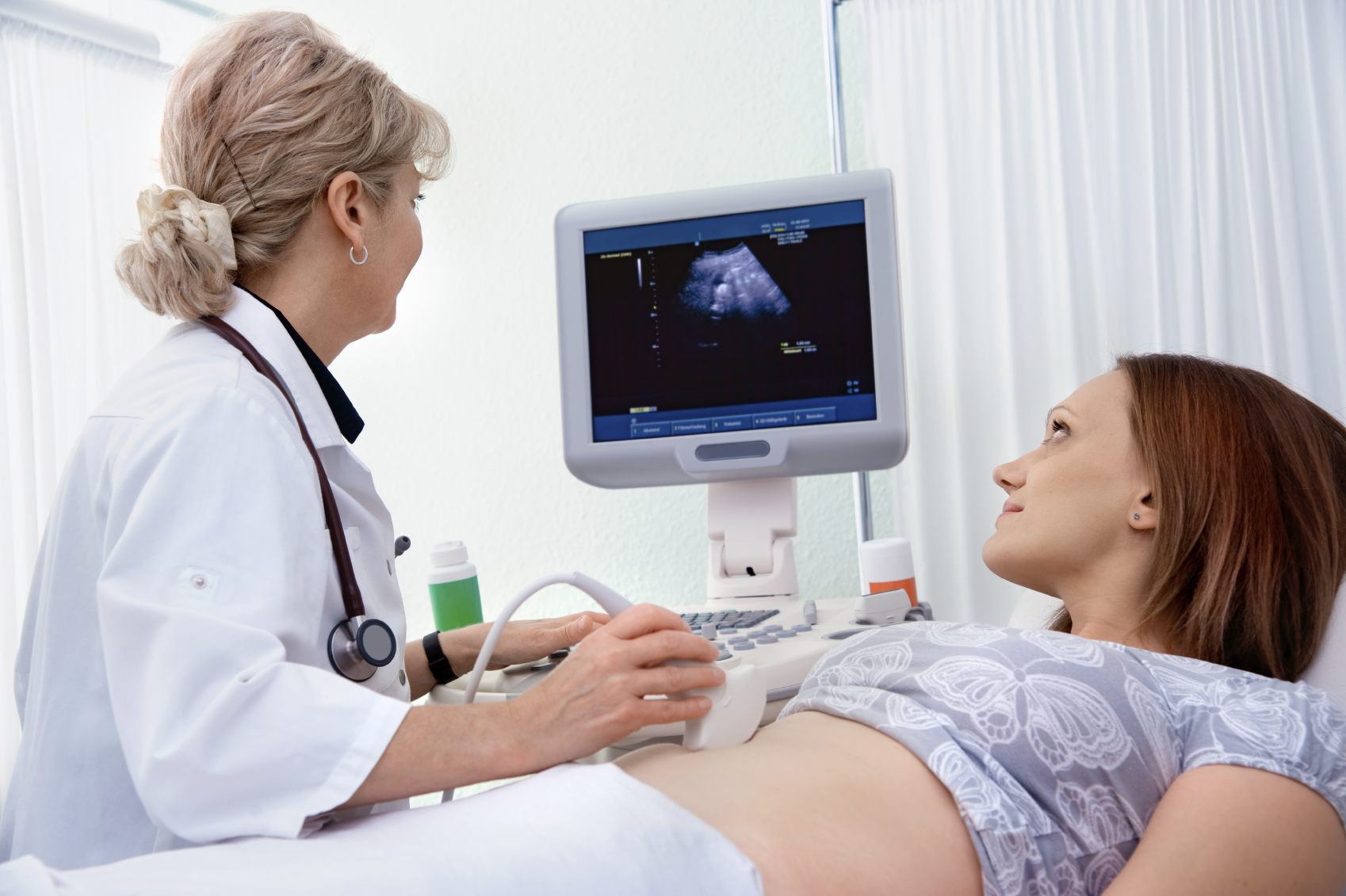 dating ultrasound preparation